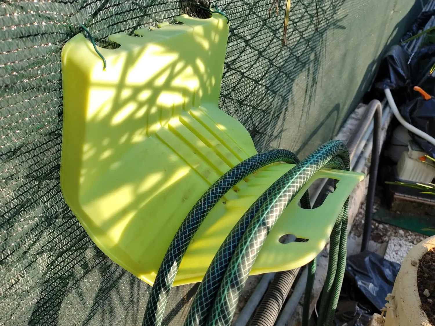 Amig Supporto Tubo Parete Verde Pistacchio 10 m