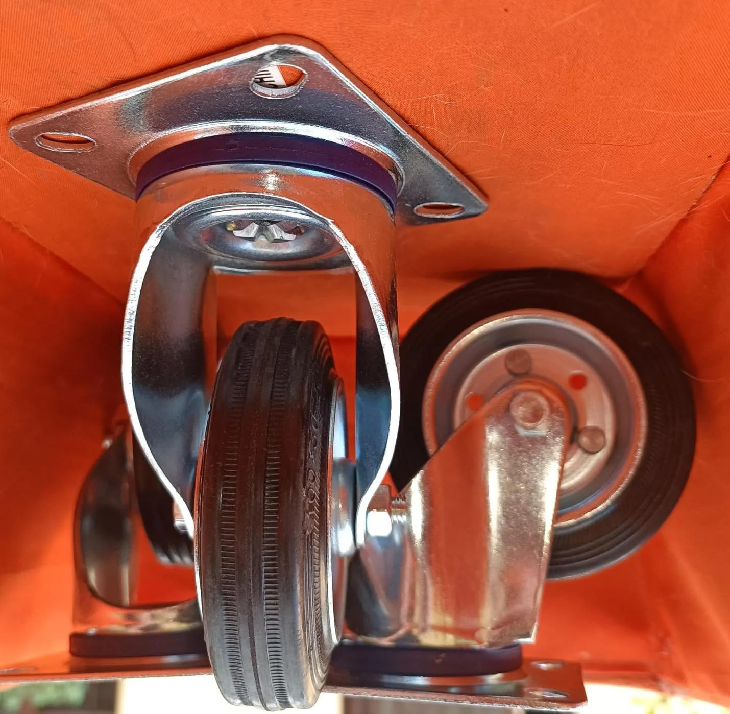 Amig set 4 ruote per mobili 100 mm gomma 90 kg