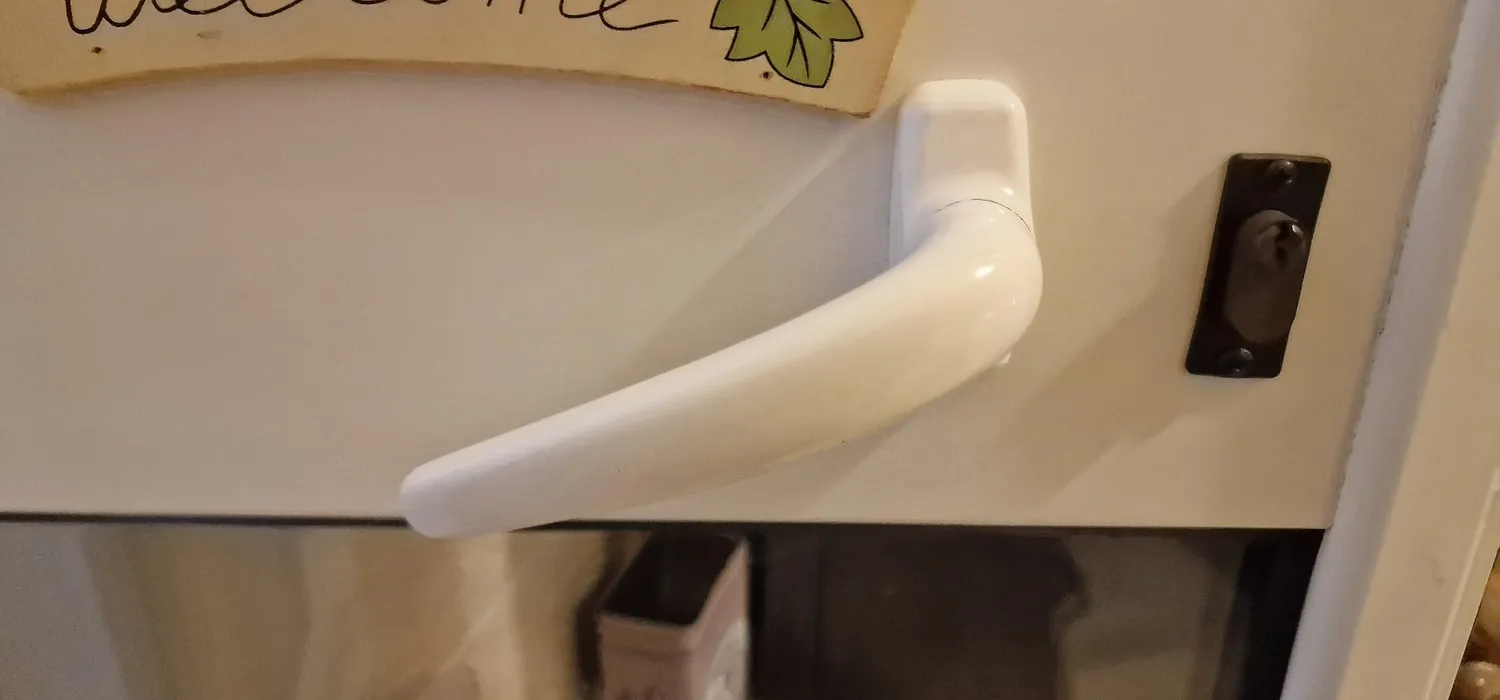 Amig Epsilon Set 2 Maniglie Porte Nere 132 mm
