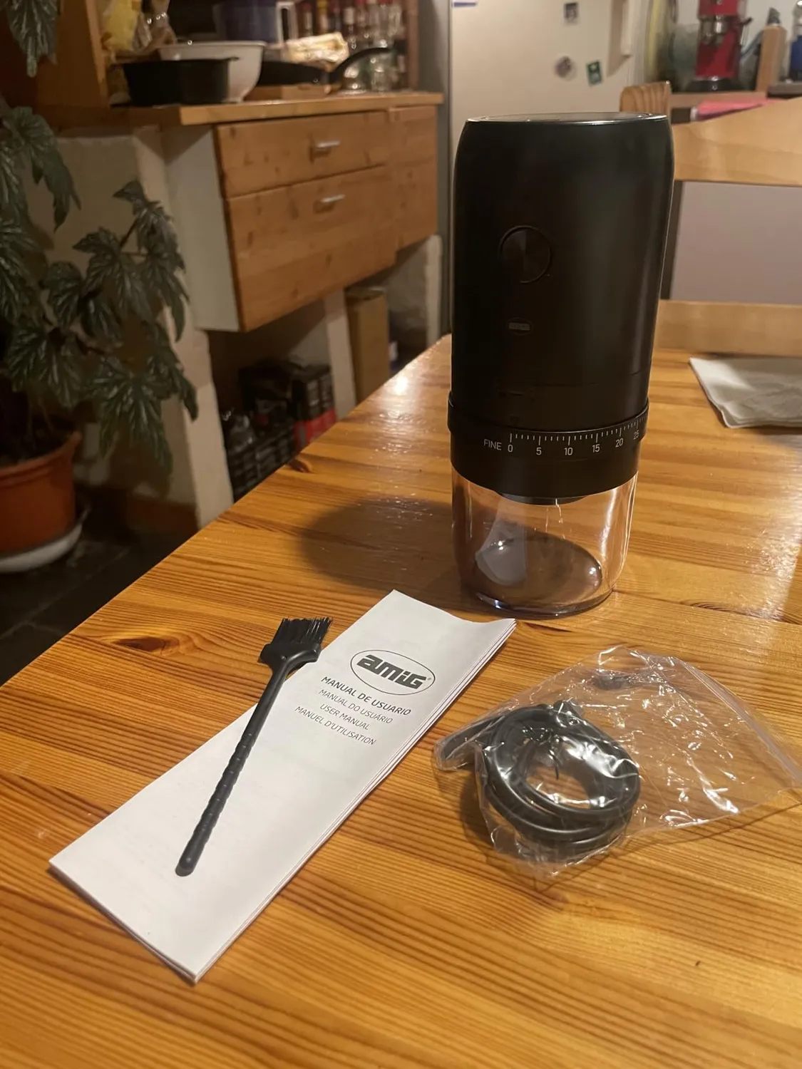 Amig macinacaffè elettrico USB-C portatile 40 livelli