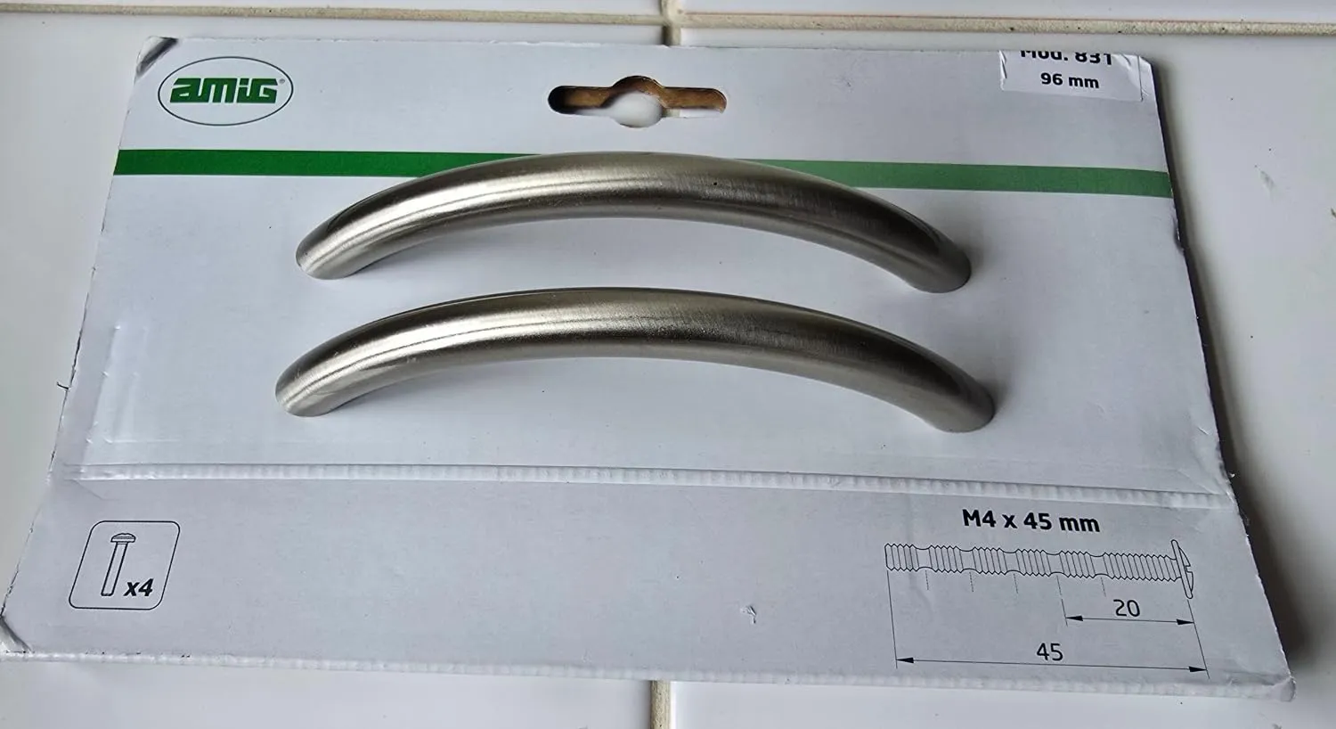 Amig 831 maniglia mobili 96 mm nichel spazzolato 2 pezzi