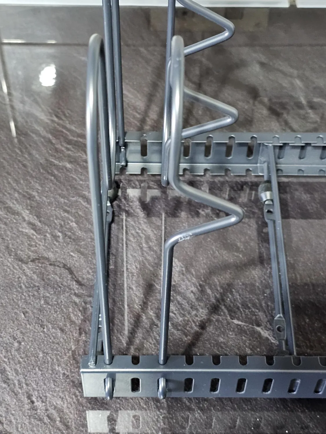 Amig organizer padelle estensibile nero 6-10 posti