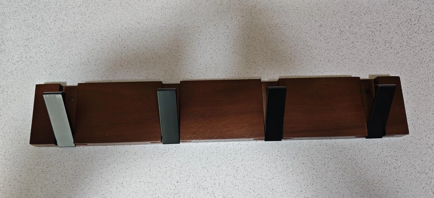 Amig CM39 Appendiabiti Muro Legno 420x70 mm