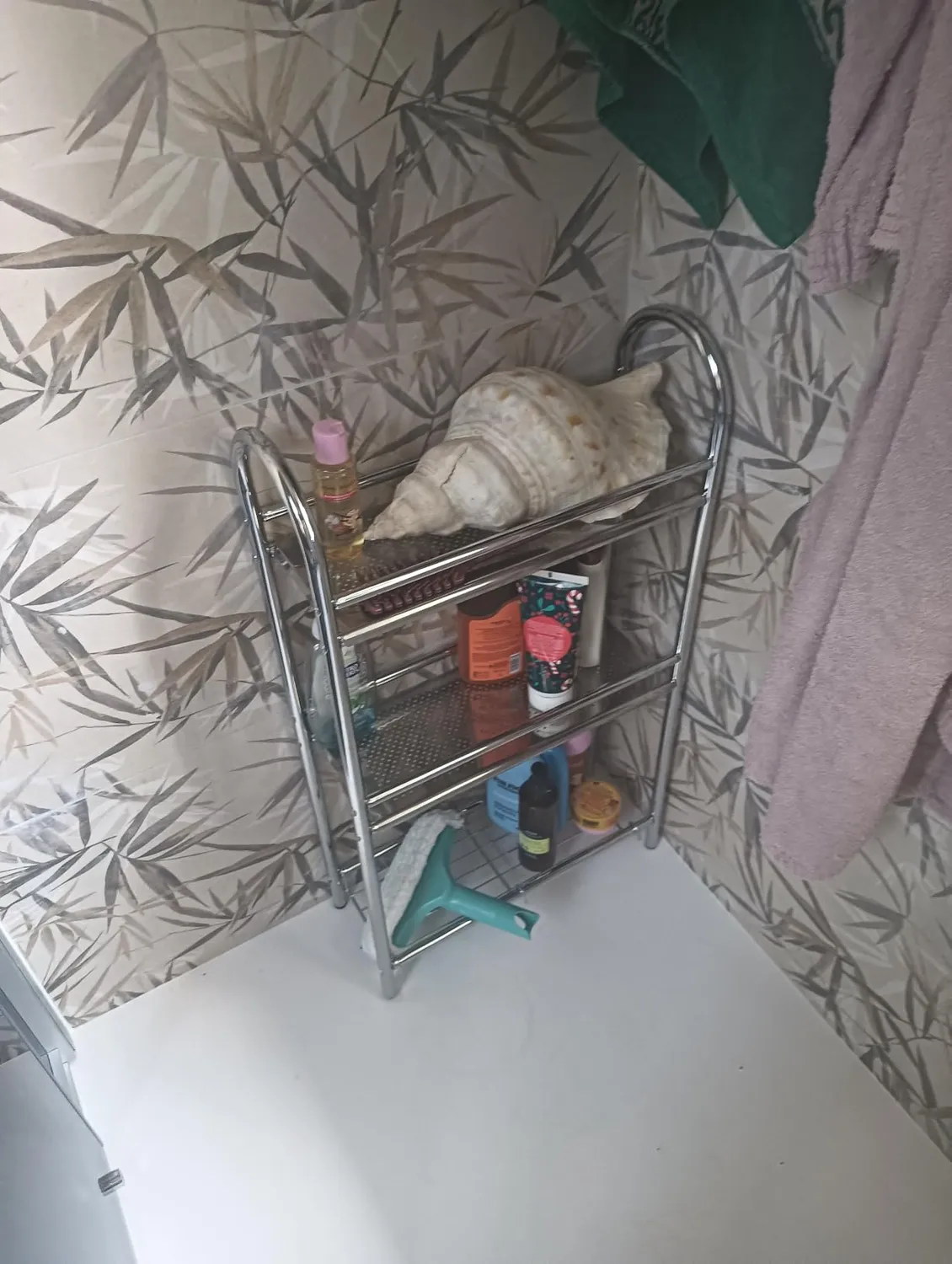 Amig Brisa carrello bagno stretto 3 ripiani con ruote