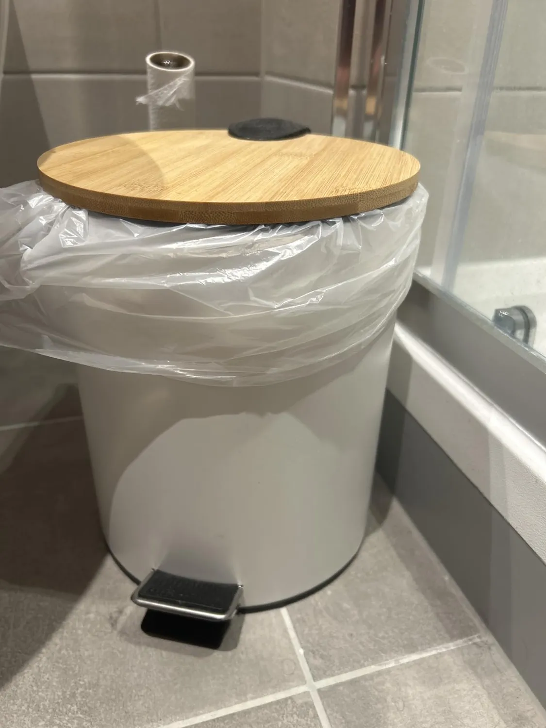 Amig Naturline Pattumiera Bagno 5 L Nera Pedale Bambu