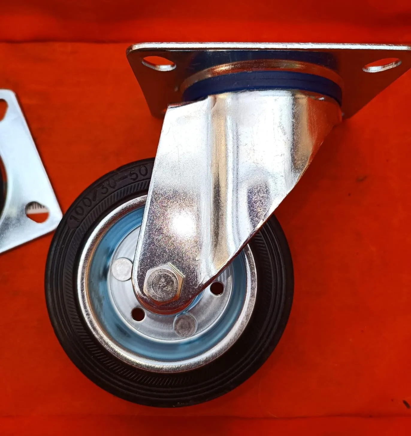 Amig set 4 ruote per mobili 100 mm gomma 90 kg