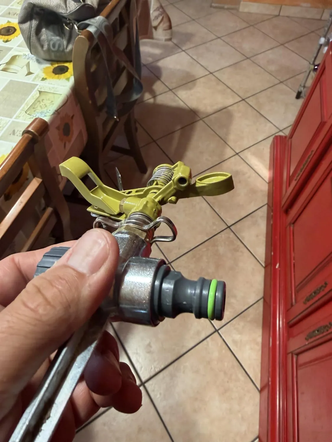 Ribimex Irrigatore a Battente su Picchetto in Metallo 360°