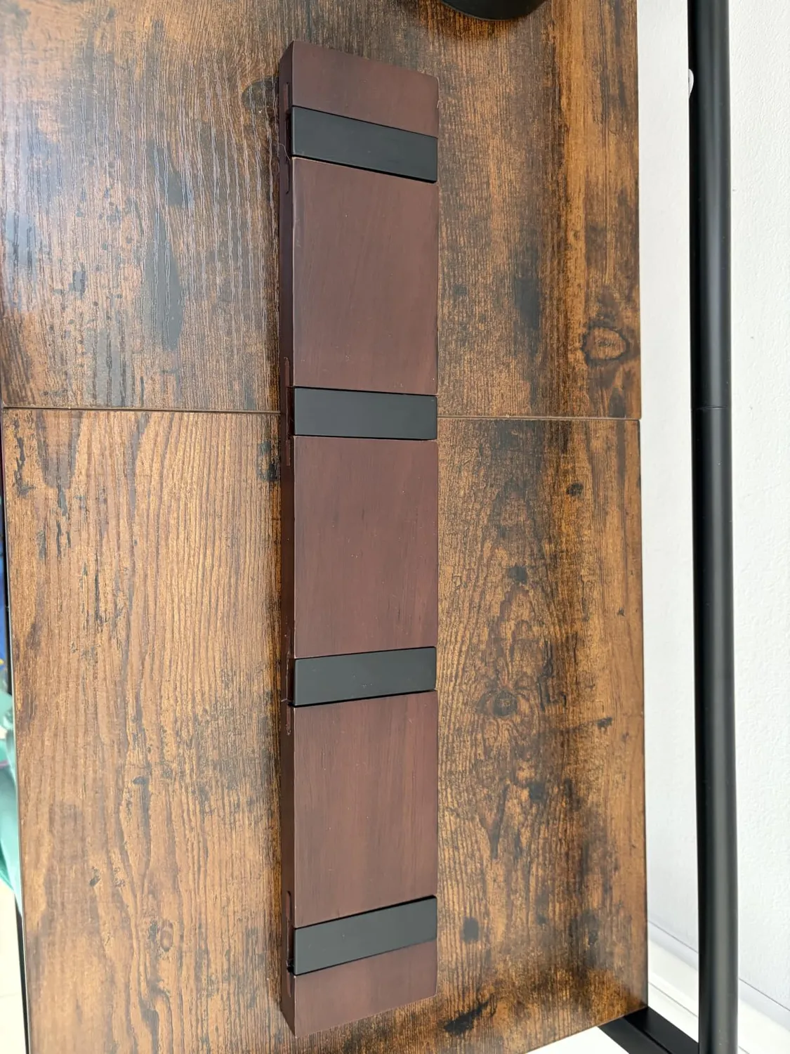 Amig CM39 Appendiabiti Muro Legno 420x70 mm