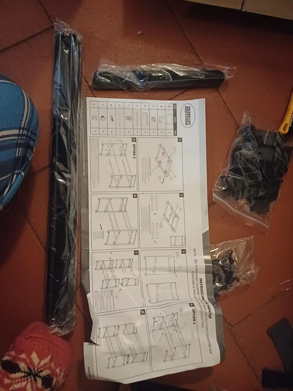 Amig Tötem Scarpiera estensibile 2 ripiani nera 12 paia