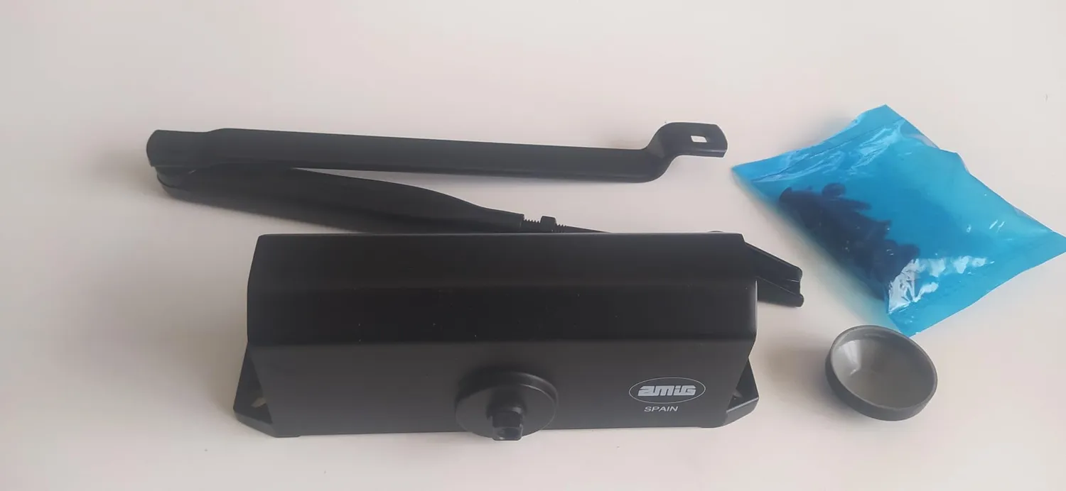 Amig chiudiporta automatico 40 kg oro opaco