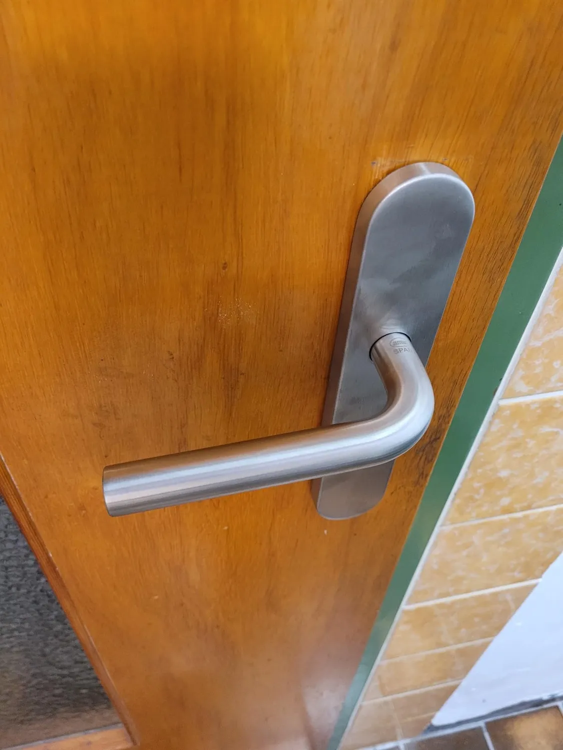 Amig 4PX set maniglie porta con piastra inox satinato