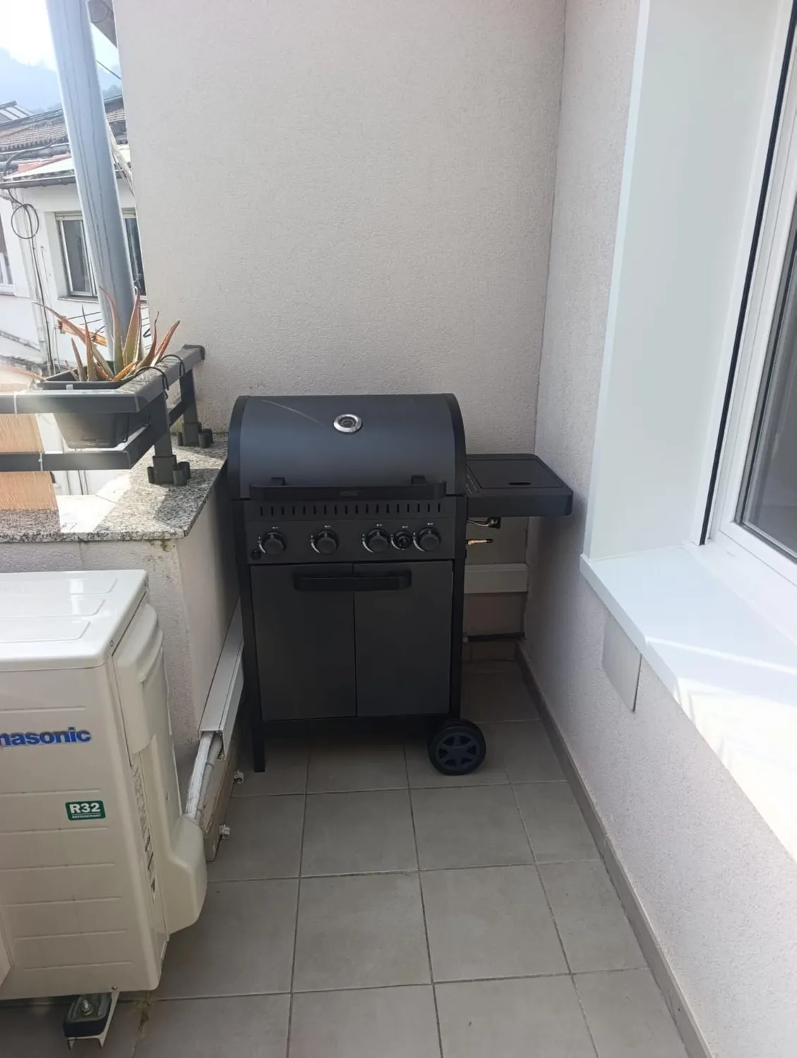 Amig Ignis 6F Barbecue a Gas 6+1 Bruciatori Nero
