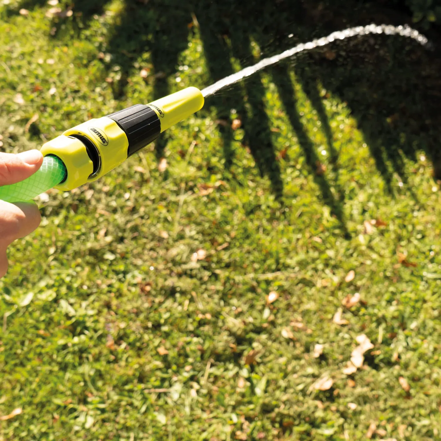 Amig Kit Irrigazione 4 Pezzi con Lancia Regolabile