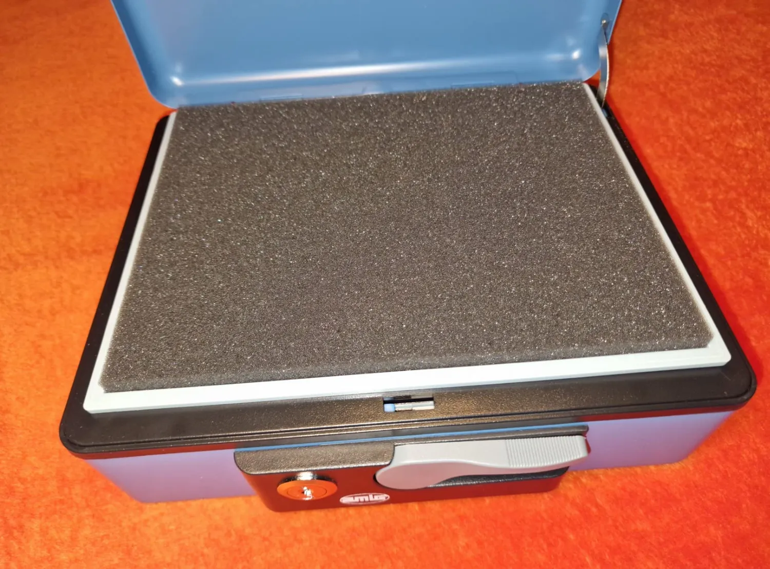 Amig Cassetta Portavalori Blu 230x185x80 mm Acciaio