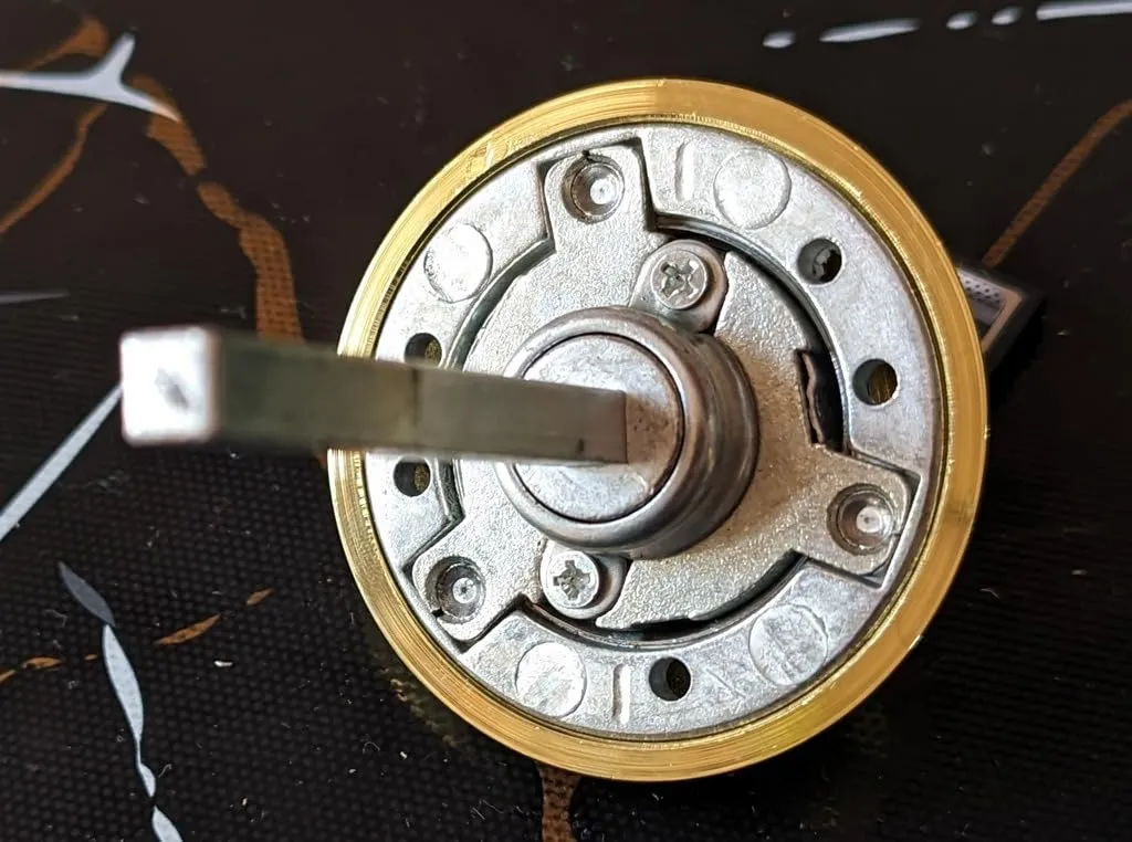 Amig 50R-KD pomello con chiave ottonato 35-45 mm