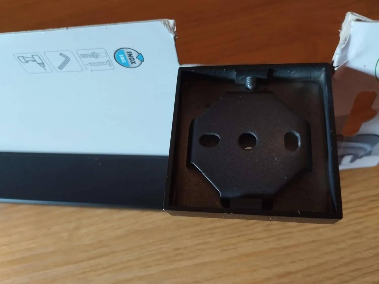 Amig Isla-1 portasciugamani argento opaco 600 mm inox