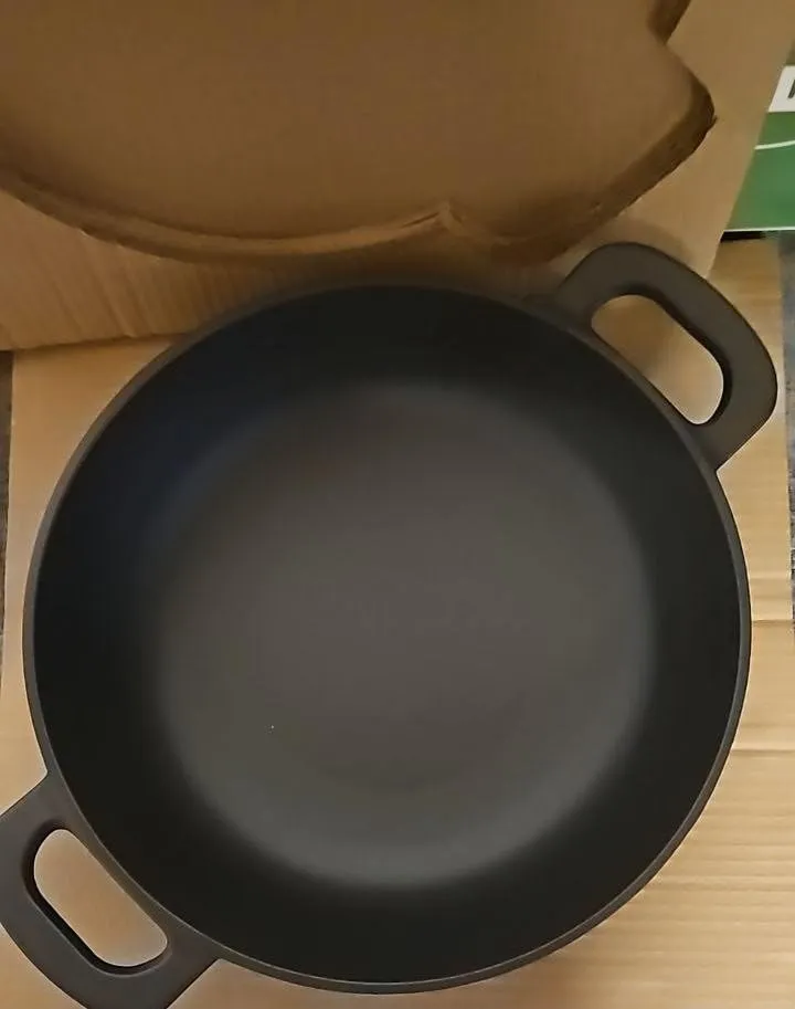 Amig AM38 wok in ghisa Ø 31 cm per barbecue