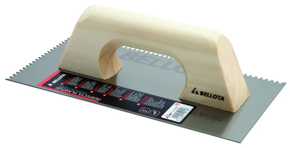 Bellota pialletto dentato triangolare acciaio manico pioppo