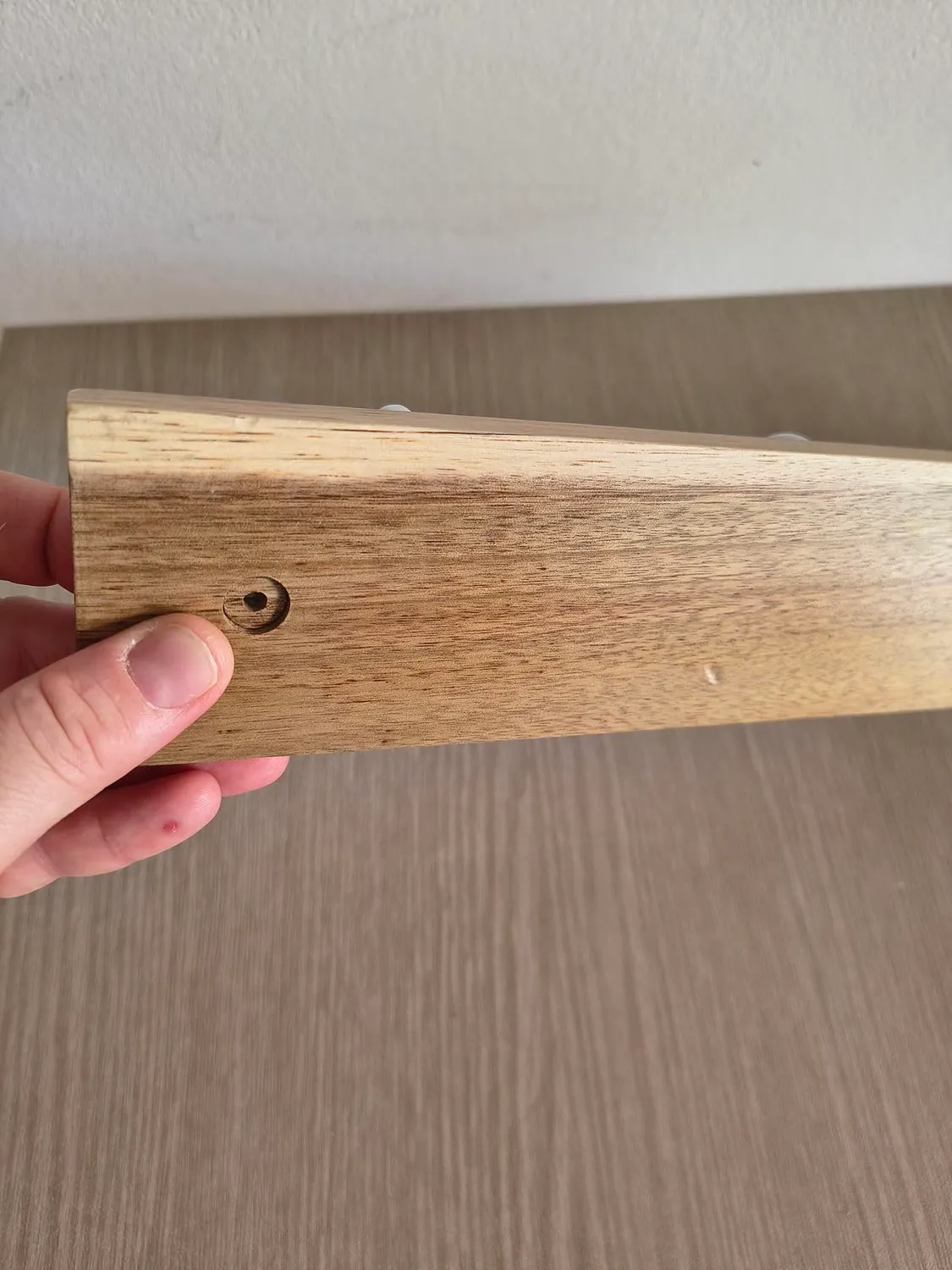 Amig CM36 appendiabiti muro 440 mm acacia nero legno