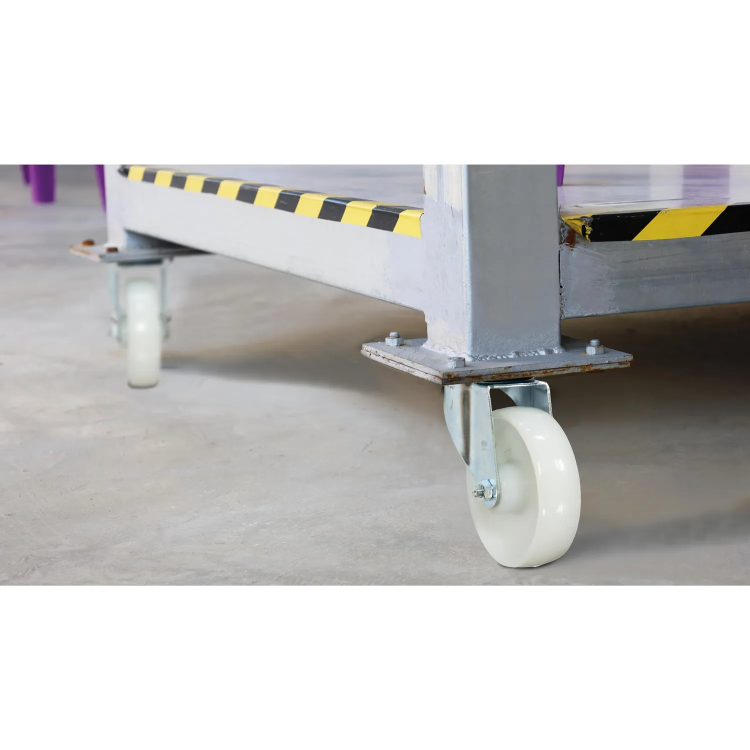 Amig Ruote Ø125 mm Set 4 Piastra Nylon Bianco