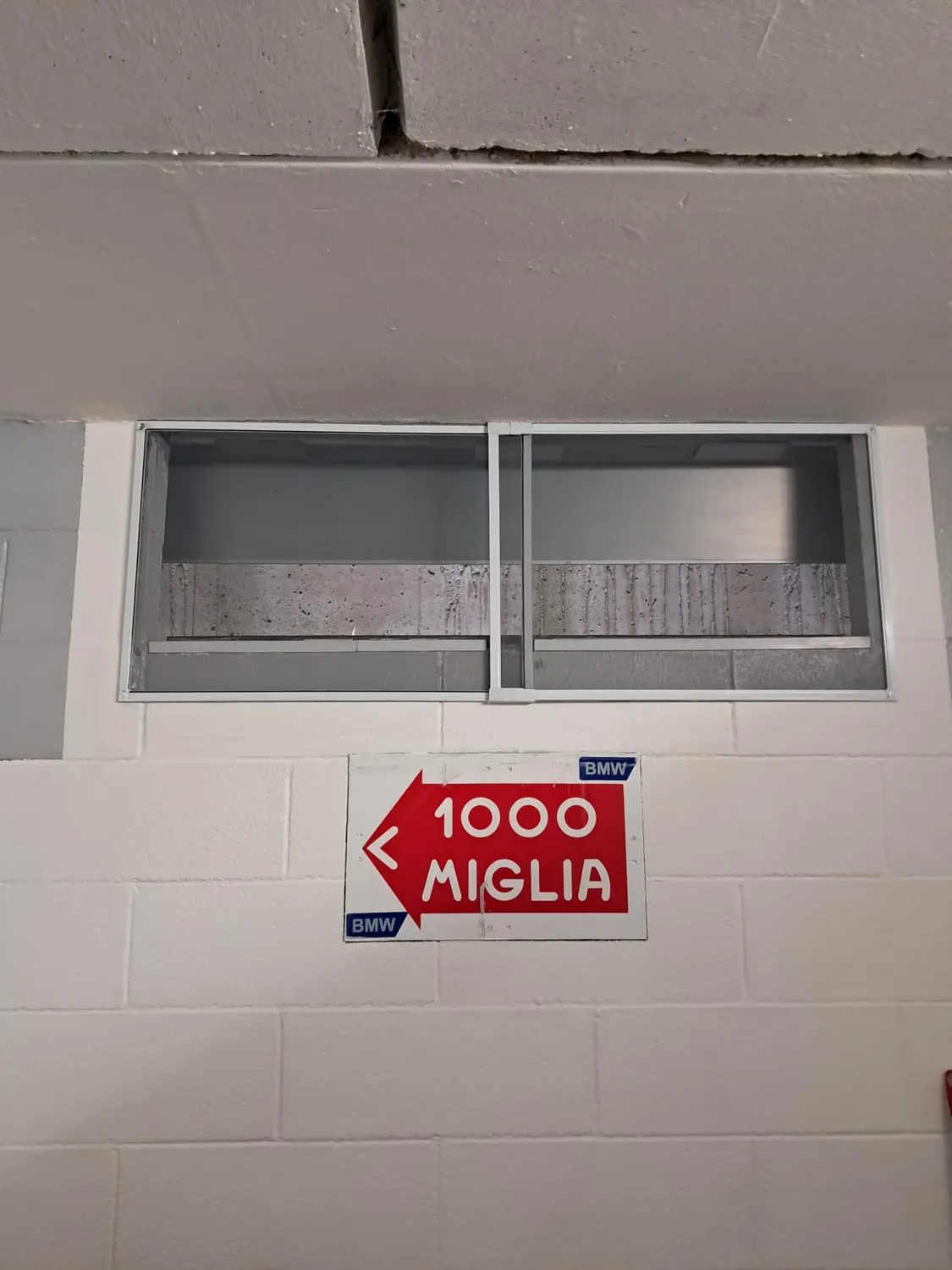 Amig Zanzariera Finestra Estensibile 70x50 cm Bianca