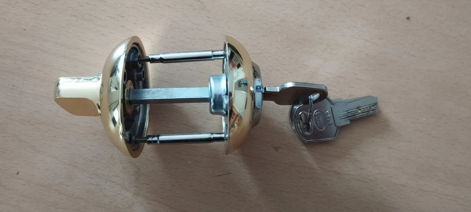 Amig 50R-KD pomello con chiave ottonato 35-45 mm
