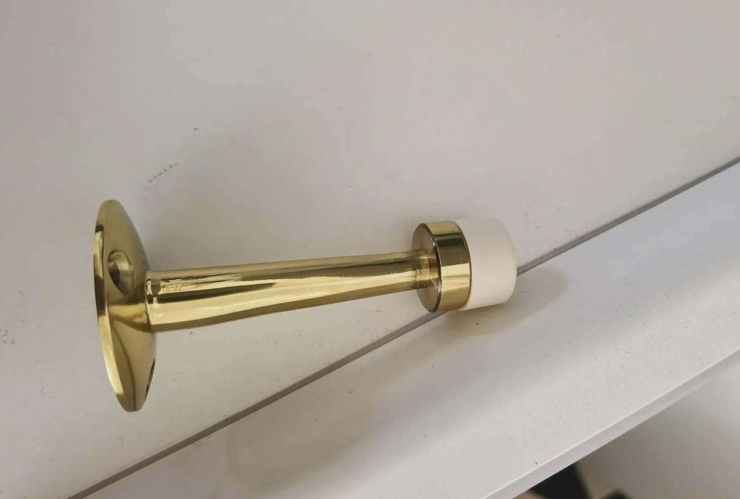 Amig Fermaporta Acciaio Oro Lucido 73 mm