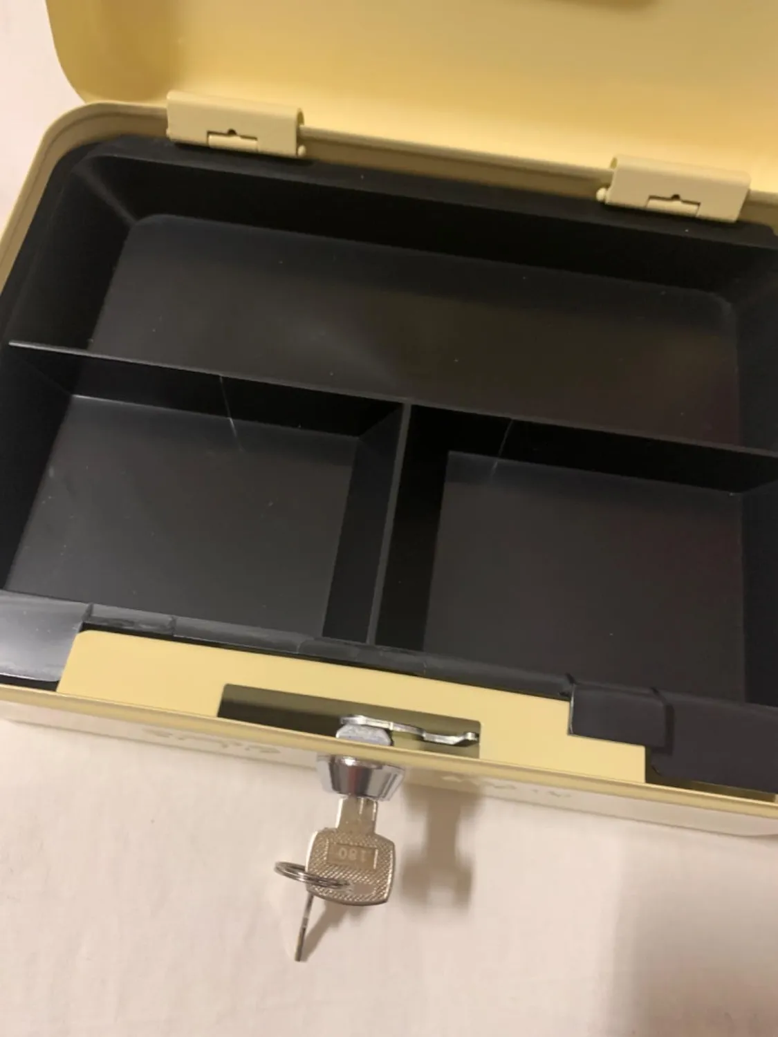 Amig cassetta sicurezza verde 150x110x70 mm acciaio