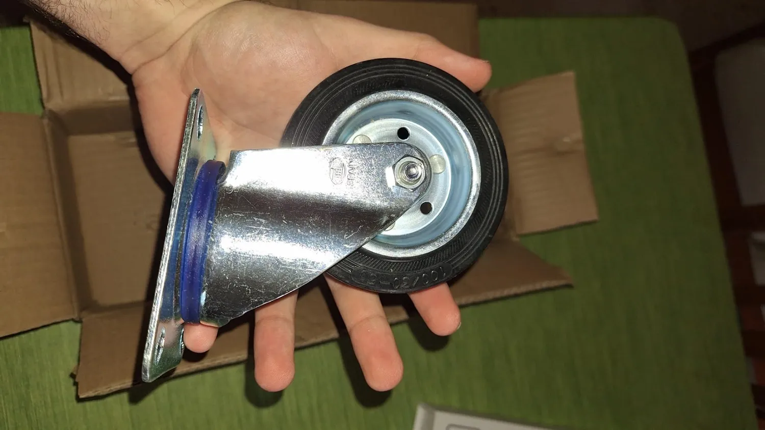 Amig set 4 ruote per mobili 100 mm gomma 90 kg