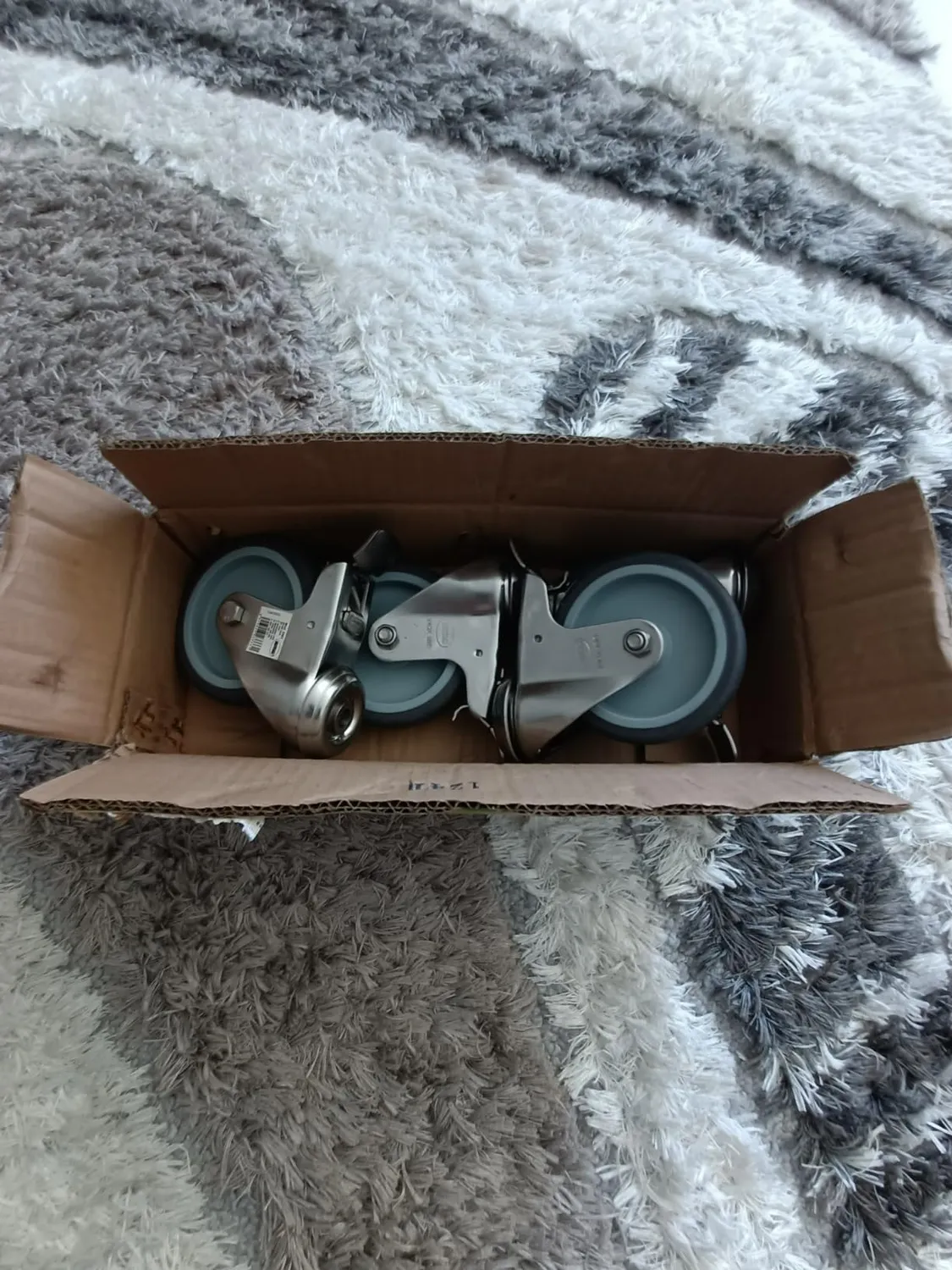 Amig set 4 ruote girevoli 100 mm con freno 90 kg