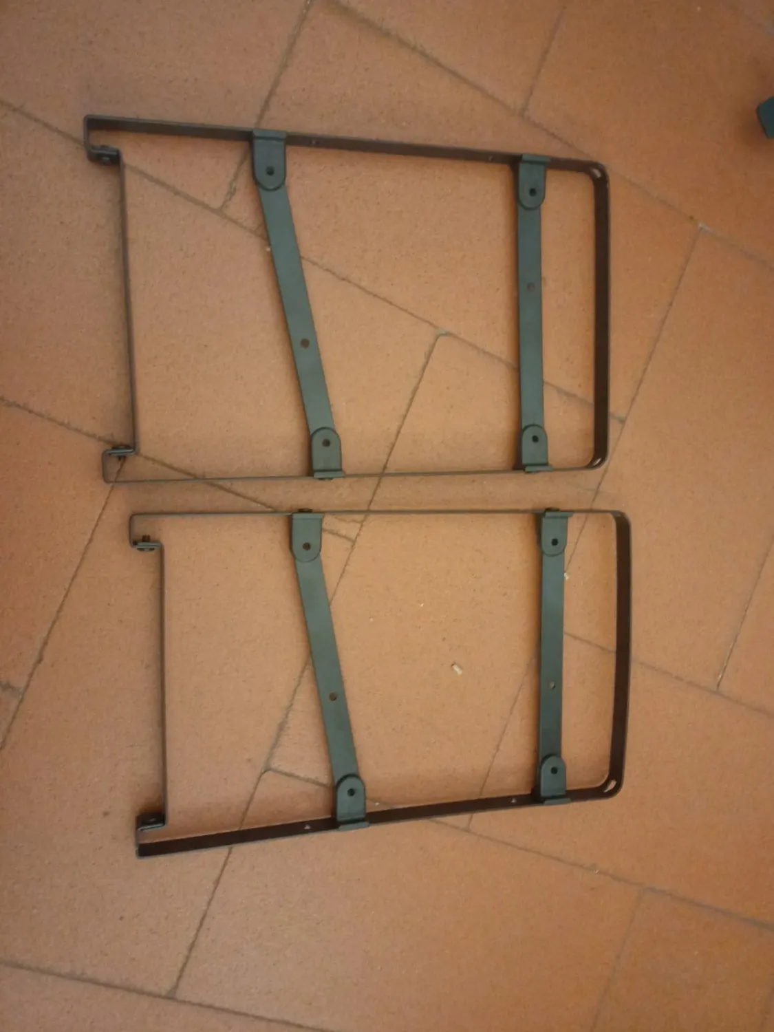 Amig Tötem Scarpiera estensibile 2 ripiani nera 12 paia