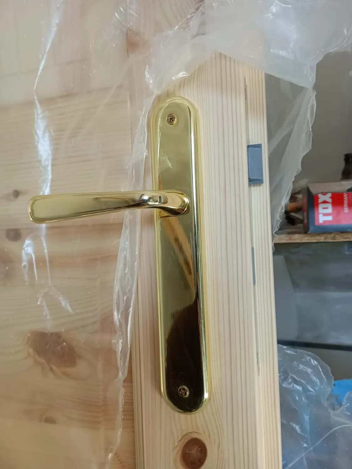 Amig 252 coppia maniglie per porte ottone verniciato