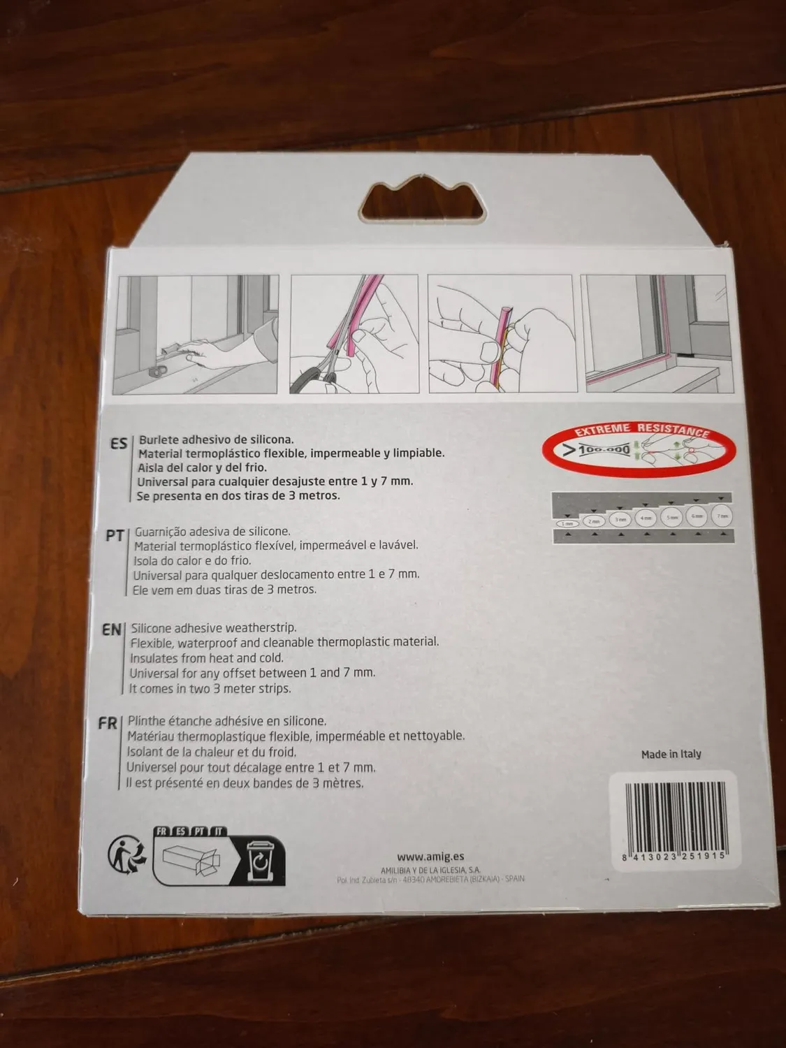 Amig 964 guarnizione adesiva marrone 2x3 m Ø7x9 mm