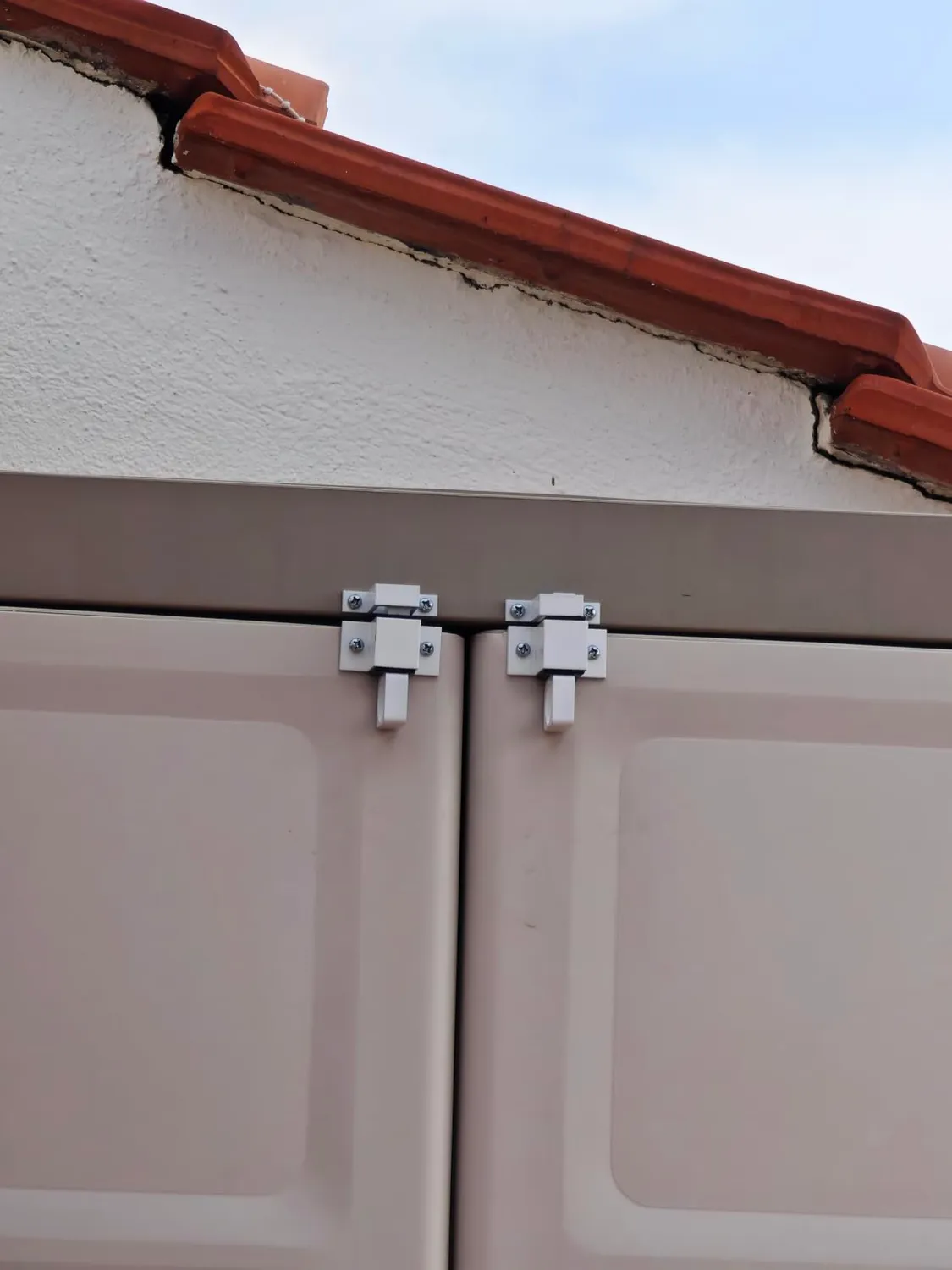Amig Fermaglio Ponte Catenaccio Finestra Bianco 22x40 mm